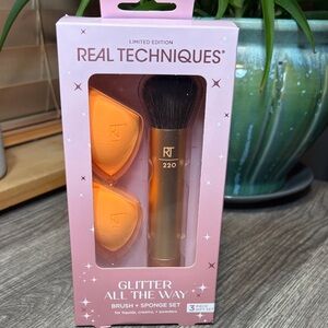 5 for $25 Real Techniques Gold Brush & Orange Sponge Set